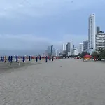 Apartamento Lujoso A Un Minuto De La Playa Del Laguito, La Mejor Playa De Cartagena De Indias