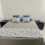 Apartamento Cerca Al Mar