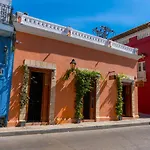 Alma Hotel
