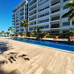 APTO ED MORROS 3 - Frente al mar - 1 Queen bed - 2 sofacamas