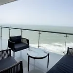 Departamento De Lujo Frente A La Playa