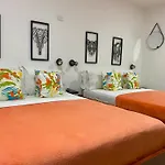 Makena La Boquilla Beach Hostel