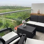 Apartamento Con Jacuzzi Privado, Vista Al Mar, Sector Exclusivo