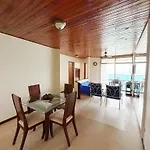 Beachfront Bocagrande Sea View Apt 2 Bedrooms