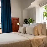 Amara Living