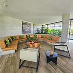 Apartamento En Condominio Con Acceso Directo Al Mar En Cartagena