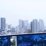 Comodo Estudio Con Vista Al Lago