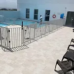 Apartamento Cerca Al Mar, En Cartagena Col