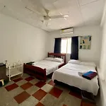 Habitacion Multiple Cerca De Aeropuerto