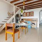 Benedetti: Building In The Historic Center Of Cartagena