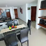Apartamentos Laguito - Frente al Lago