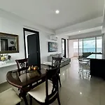 Paraiso En Bocagrande Con Vista Al Mar