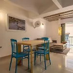 Laurdhomes Duplex Old City, Plaza Santo Domingo