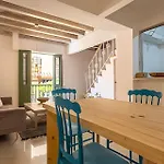 Laurdhomes Duplex Old City, Plaza Santo Domingo