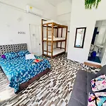 Hostal Badillo SV