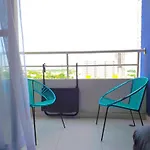 Comodo Apartamento Cerca Al Mar.