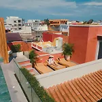 Colonial Luxury House In Cartagena
