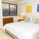 Apartamento Frente Al Mar, Vista Al Centro De Cartagena