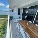 Luxury 2Br Jacuzzi Sea View 14Th Floor