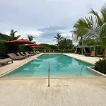 Apartamento En Cartagena Frente Al Mar Con Piscina