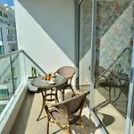 Great Sunsets & Sea Views, Near Beach&Downtown