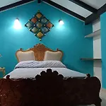 Habitacion Con Bano Privado En El Corazon De Manga