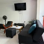 Apartamento En El Barrio El Laguito