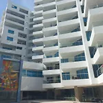Lux Beachfront Apartment Cartagena