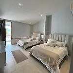 Prestigious House Wtih Fantastic Pool In Ctg
