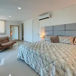 La Frontier Luxury Penthouse Suites