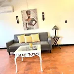 Lovely Duplex With Balcony!
