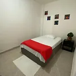 Casa Alojamiento Entero - Cerca Al Castillo San Felipe