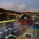 La Viduka Hostel