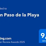 A un paso de la playa