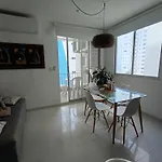 Encantador Apartamento El Laguito Bocagrande