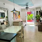 Cozy Guest Friendly Apartment