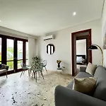 1Br Modern In Old City In Colonial Building