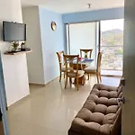 Apartamento En Cartagena, Entero Y Amueblado