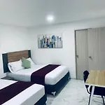 Lindo Apartamento En Cartagena El Laguito Bocagrande Con Vista Al Mar