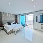 Penthouse Exclusivo En Cielo Mar, Cartagena Renta Mensual Con Vistas Panoramicas Y Confort Inigualable