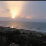 Apartamento Luxury Playa Azul Cartagena Frente Al Mar 200M
