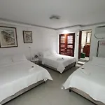 Hostal Casa De Las Americas