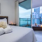 Travelers Orange Cartagena