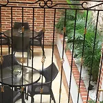 Hotel Portal De San Diego