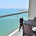 Hermoso apto frente a la playa
