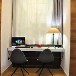 Hlu Hoteles