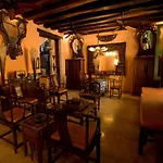 Antique Villa Verde By Nomad Guru