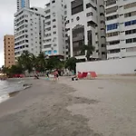 Espectaculares Vistas, Edificio Nautilus, Barrio El Laguito.