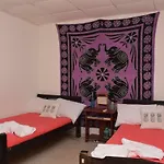 Mystic House Hostal