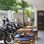 Bike Dive Hostel